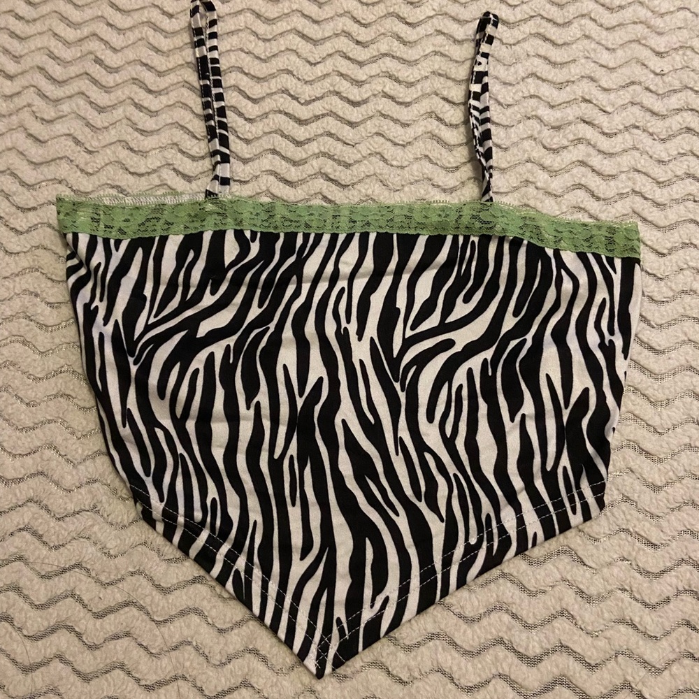 Tiger top